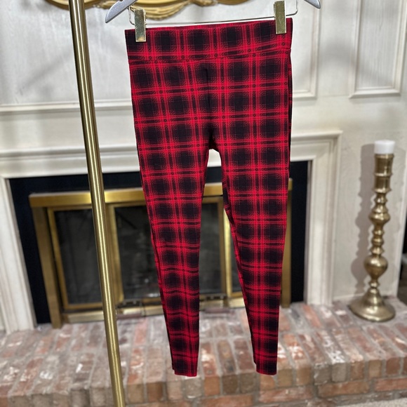 LOFT Pants - LOFT Red Black Plaid Skinny Pants XS Ankle Stretch Leggings Punk Tartan